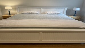 Uklassifisert bilde, 3 av 14, knapp