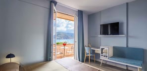 Minibar, in-room safe, desk, free WiFi - Hotel Riva Del Sole (Campo nell'Elba)
