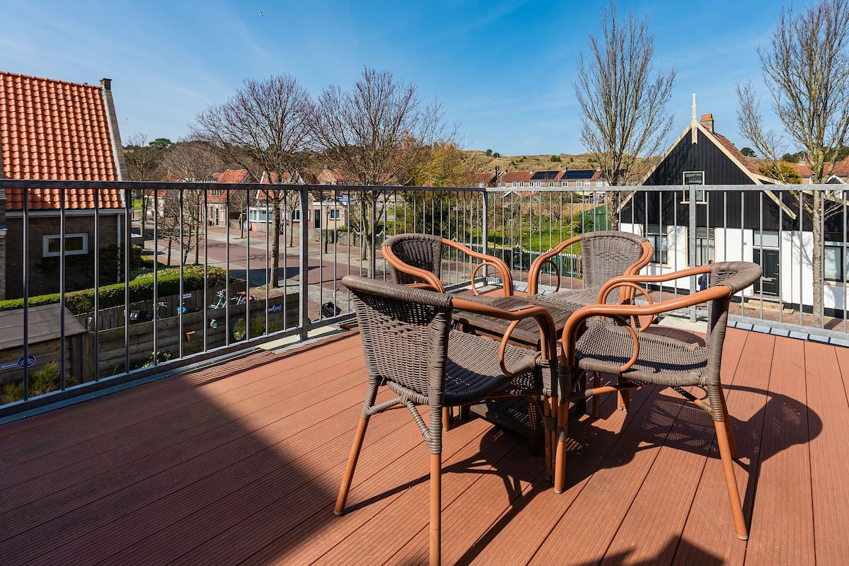 Double Room, Balcony | Desk, cribs/infant beds, rollaway beds, free WiFi