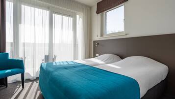 Double Room, Terrace, Garden View | Desk, cribs/infant beds, rollaway beds, free WiFi