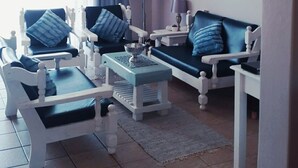 Unclassified image, 5 of 40, button - JBay Holiday Apartment (Jeffreys Bay)