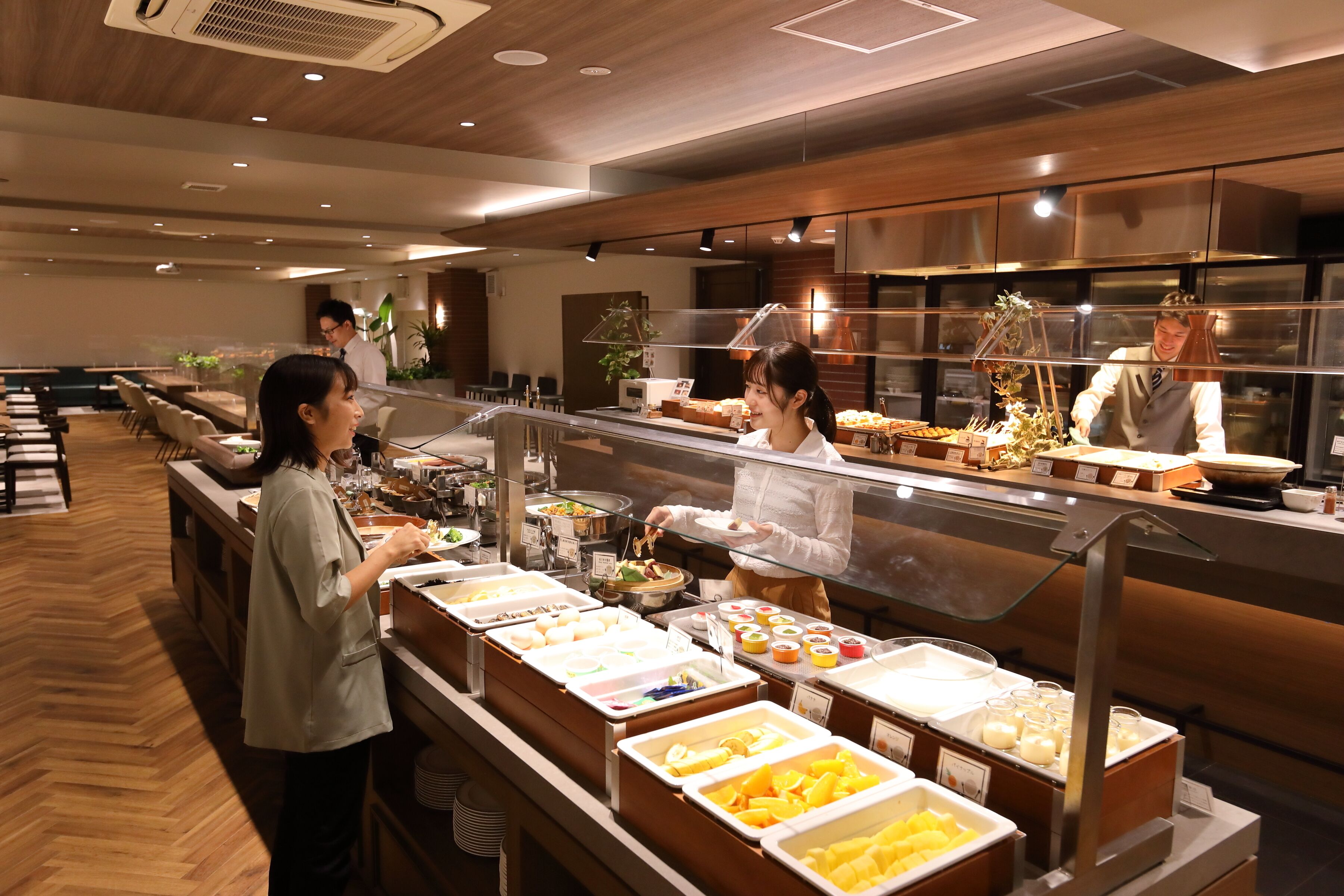 每日供應自助早餐 (每人 JPY2800)