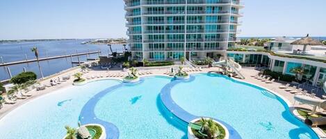 Indoor pool, outdoor pool