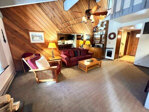 TV, fireplace, DVD player, offices