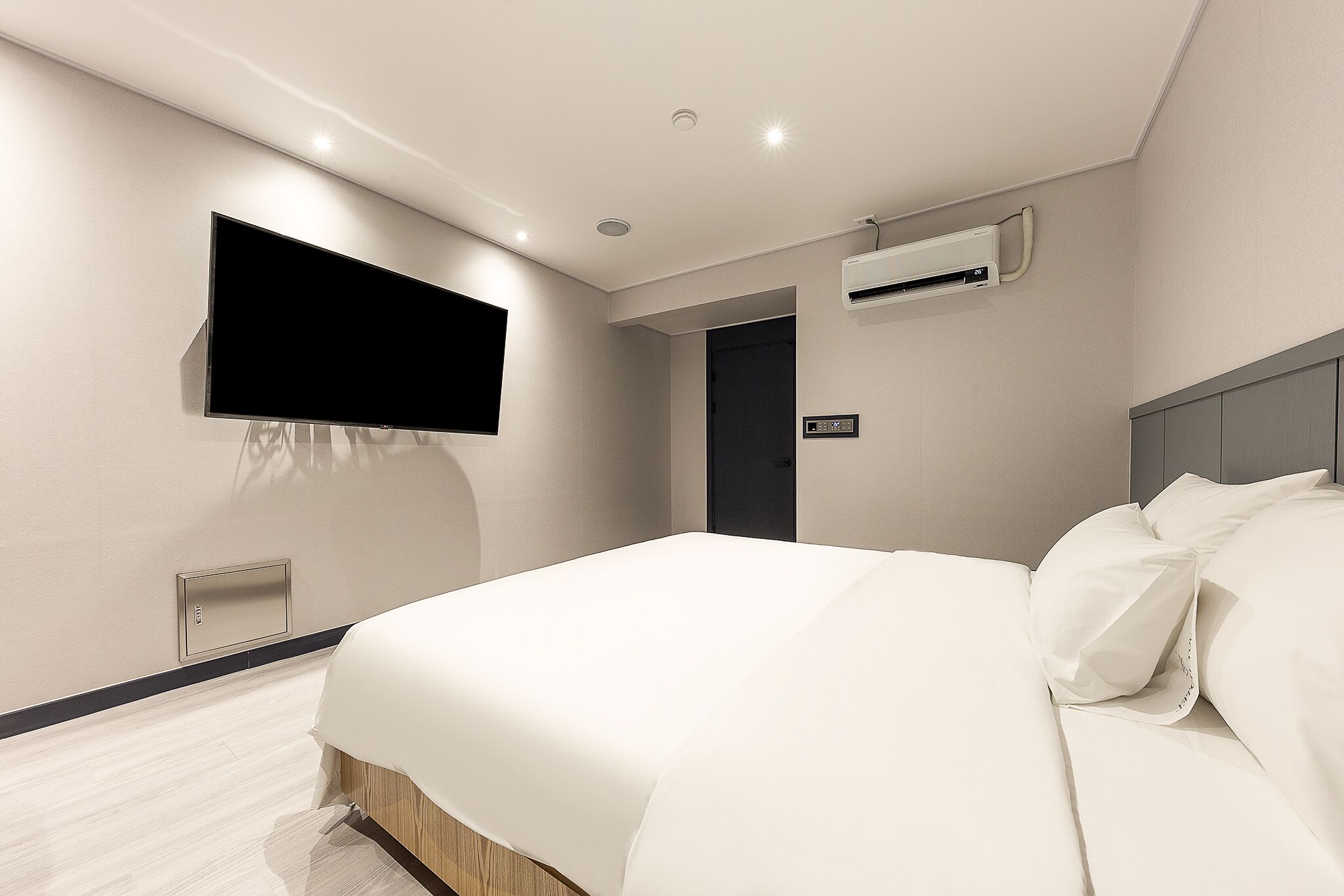 standard room (a) | free minibar, desk, laptop workspace, blackout curtains