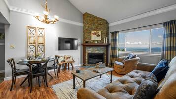 Smart TV, fireplace, foosball, books