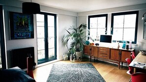 Interior - Beautiful Designer 2 bedroom Loft in Stoke Newington (London)