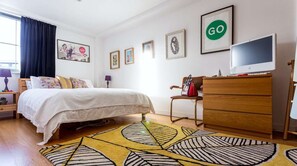 2 chambres, bureau, Wi-Fi, draps fournis