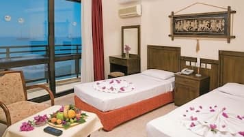 Standard Double Room | Desk, soundproofing, free WiFi