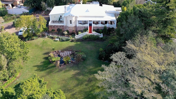 Front of property - Braeside Guest House (Swellendam)