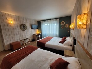 Tremannsrom | Individuelt dekorert, individuelt innredet og skrivebord