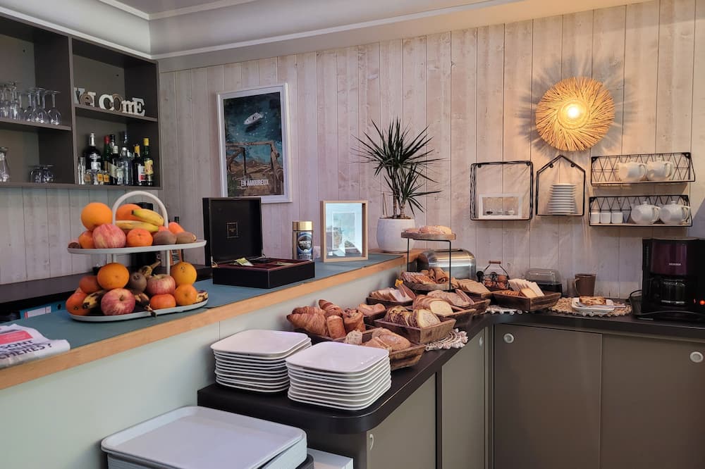 Brit Hotel Des Halles