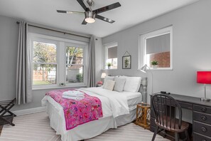 6 عدّة غرف نوم ومكتب ومكواة/لوح كي وواي فاي مجانًا