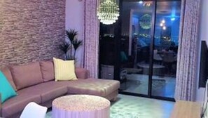 615 Waters Edge  | Interior detail - Waters Edge 615 by CTHA (Cape Town)