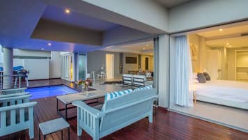 Apartemen Comfort, 3 kamar tidur | Teras/patio