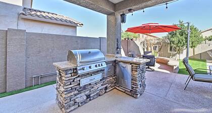 Heated Pool, Fire Pit & Game Room: Surprise Home