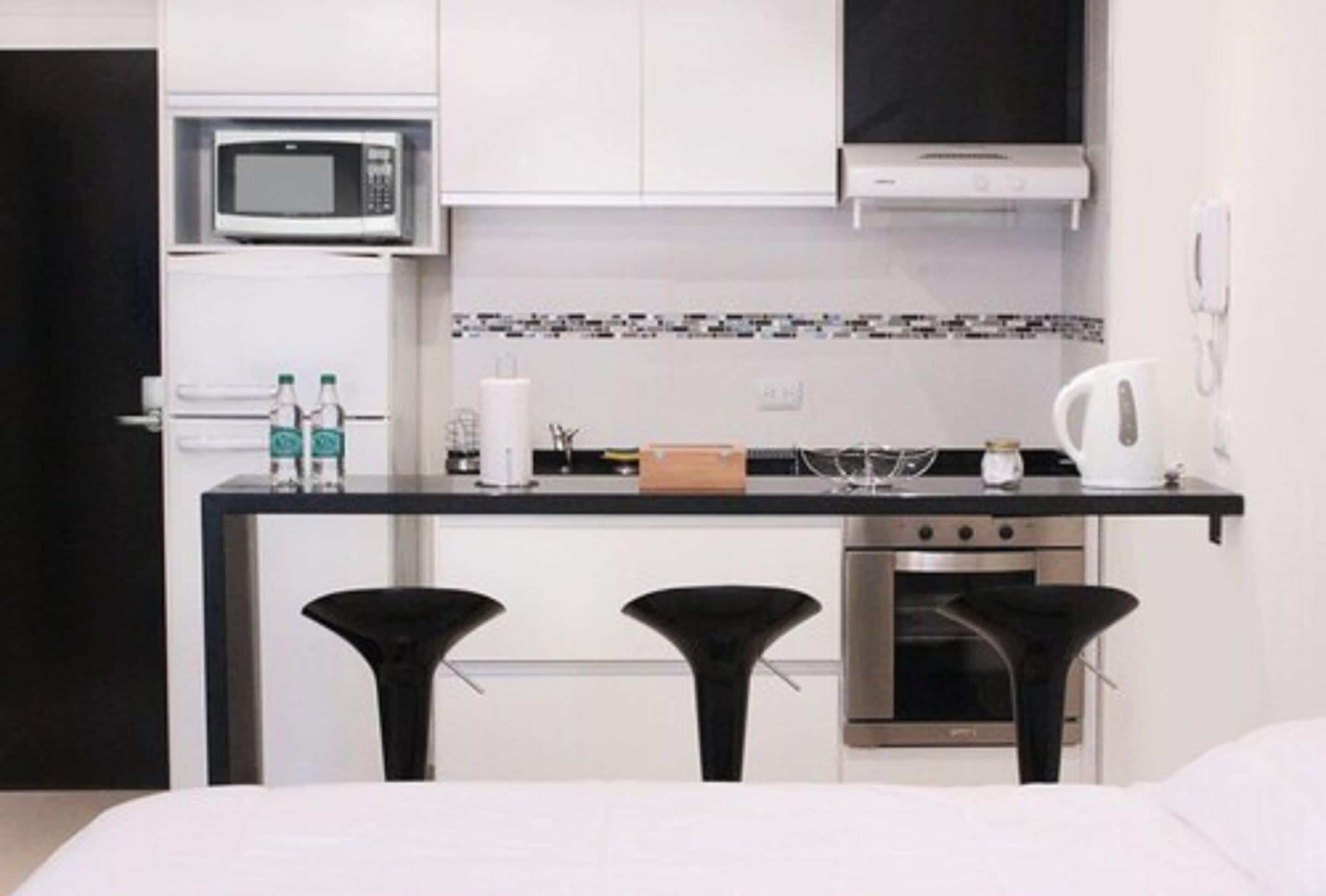 行政開放式客房 | 埃及棉床單、高級寢具、迷你吧、客房內保險箱