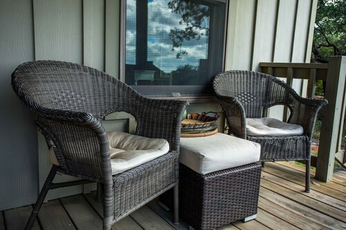 Hillside Cabin | Terrific Front Porch