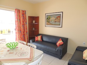 Appartamento, 2 camere da letto (Apartamento Quintuplo) | Soggiorno | TV a schermo piatto