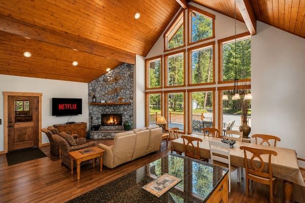 TV, lareira, Netflix, DVD player