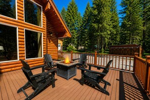Terrace/patio - Sauna | Deck | Firepit | Near Lakes | WIFI | BBQ (Leavenworth)