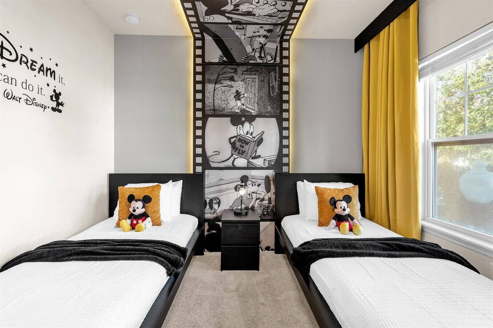 4 chambres, lit parapluie, Wi-Fi, draps fournis
