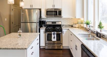 The Urban Farmhouse - 3BR 2. 5 BA (5 camas) ¡Cerca del parque y central para todo!