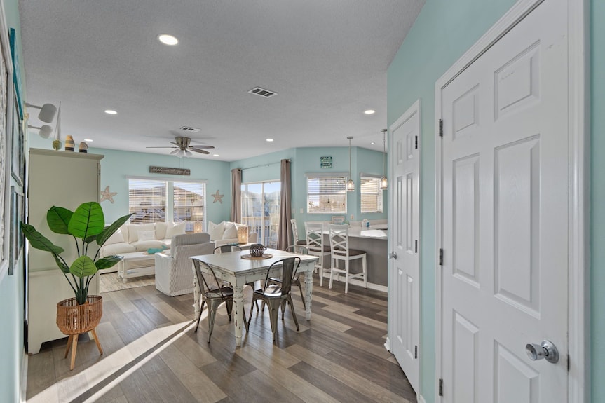 El Condominio # 9211 Es Un Paseo De 2 Dormitorios Por La Playa ** ¡Cerca De La Piscina Y De Los Jacuzzis! - Destin, FL