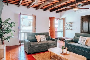 Grand and Central Apartment (Is in 206 Cristo Apt 3 Penthouse, San Juan PR) | Living area