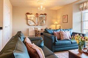 TV - 2 Bed in Ilfracombe (oc-harbh) (Ilfracombe)