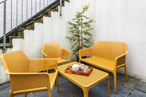 Property grounds - 2 Bed in Ilfracombe (oc-harbh) (Ilfracombe)