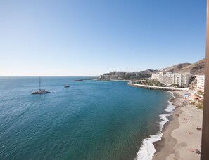 På stranden og strandhåndklær