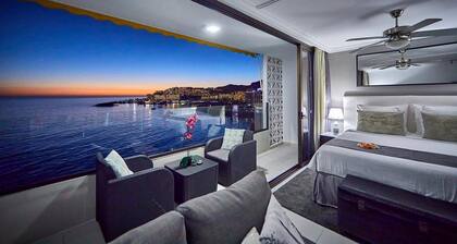 Moderno apartamento de playa con vistas espectaculares