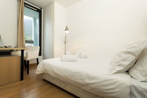2 chambres, bureau, fer et planche à repasser, Wi-Fi