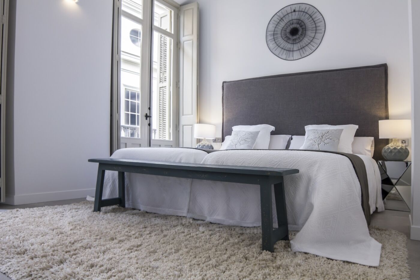 2 dormitorios, tabla de planchar con plancha, Internet y ropa de cama