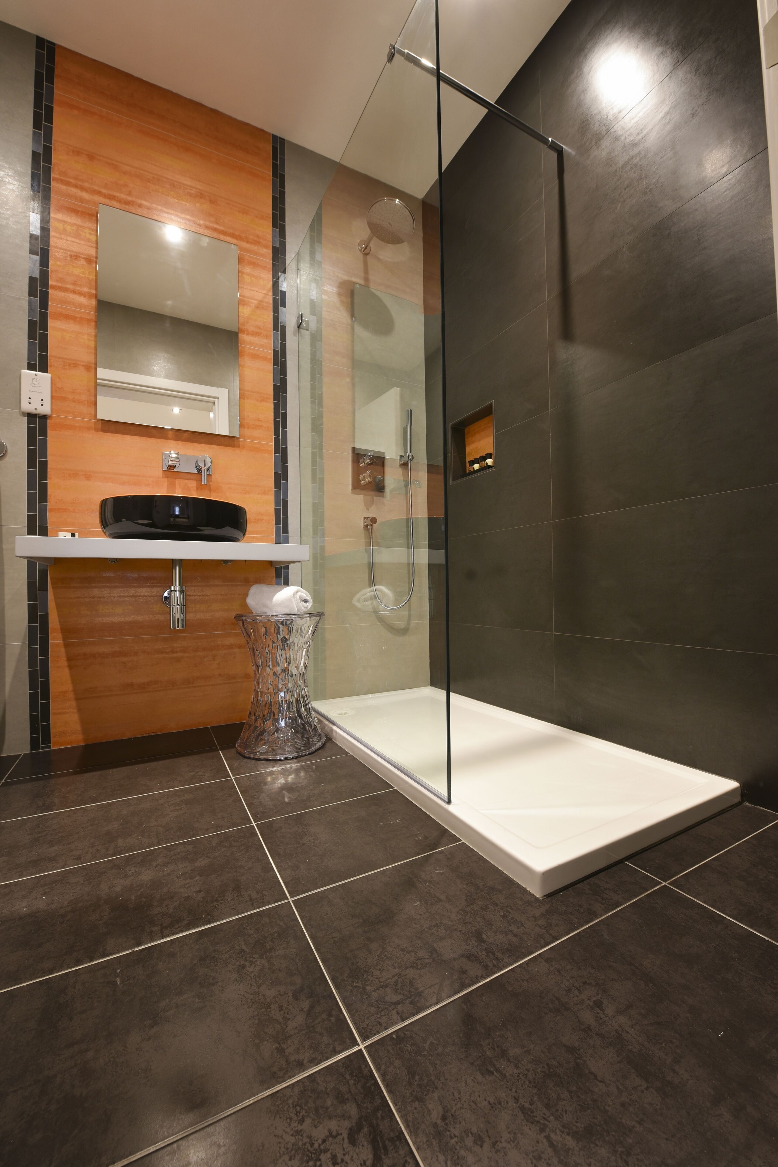 minibar, in-room safe, desk, blackout curtains