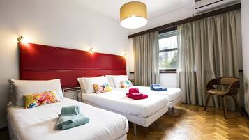 4 bedrooms, iron/ironing board, travel crib, free WiFi