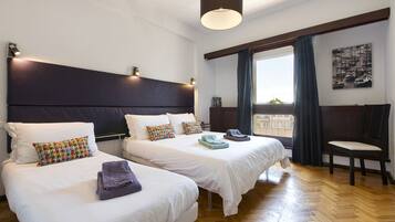 4 bedrooms, iron/ironing board, travel cot, free WiFi