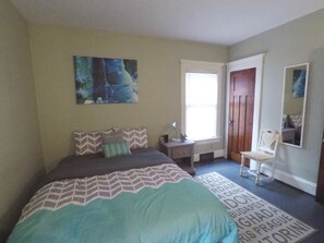 6 室のベッドルーム、アイロン / アイロン台、旅行用ベビーベッド、WiFi (無料)