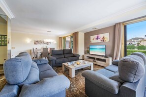 Smart TV, DVD player