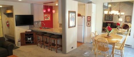 TV, fireplace, DVD player