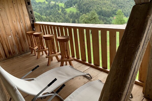 Property grounds - Dandelion House, Pokljuka, Lake Bohinj for up to 10 guests (Bohinj)