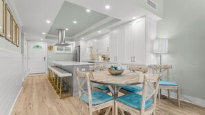 Dining - Unit 53, Just Beachy, 2.5 Bedroom Beach Condo (Panama City Beach)