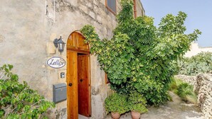 Unclassified image, 3 of 9, button - Lellux   Holiday   Home (In-Nadur)