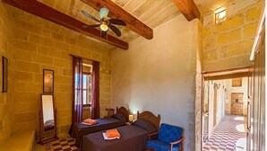 Unclassified image, 5 of 9, button - Lellux   Holiday   Home (In-Nadur)