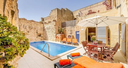 Lellux Holiday Home