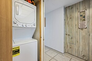 Interior - Stunning ocean views from this two story unit! (Ocean City)