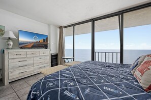 2 chambres, fer et planche à repasser, accès Internet