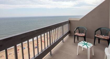 Stunning ocean views from this two story unit!