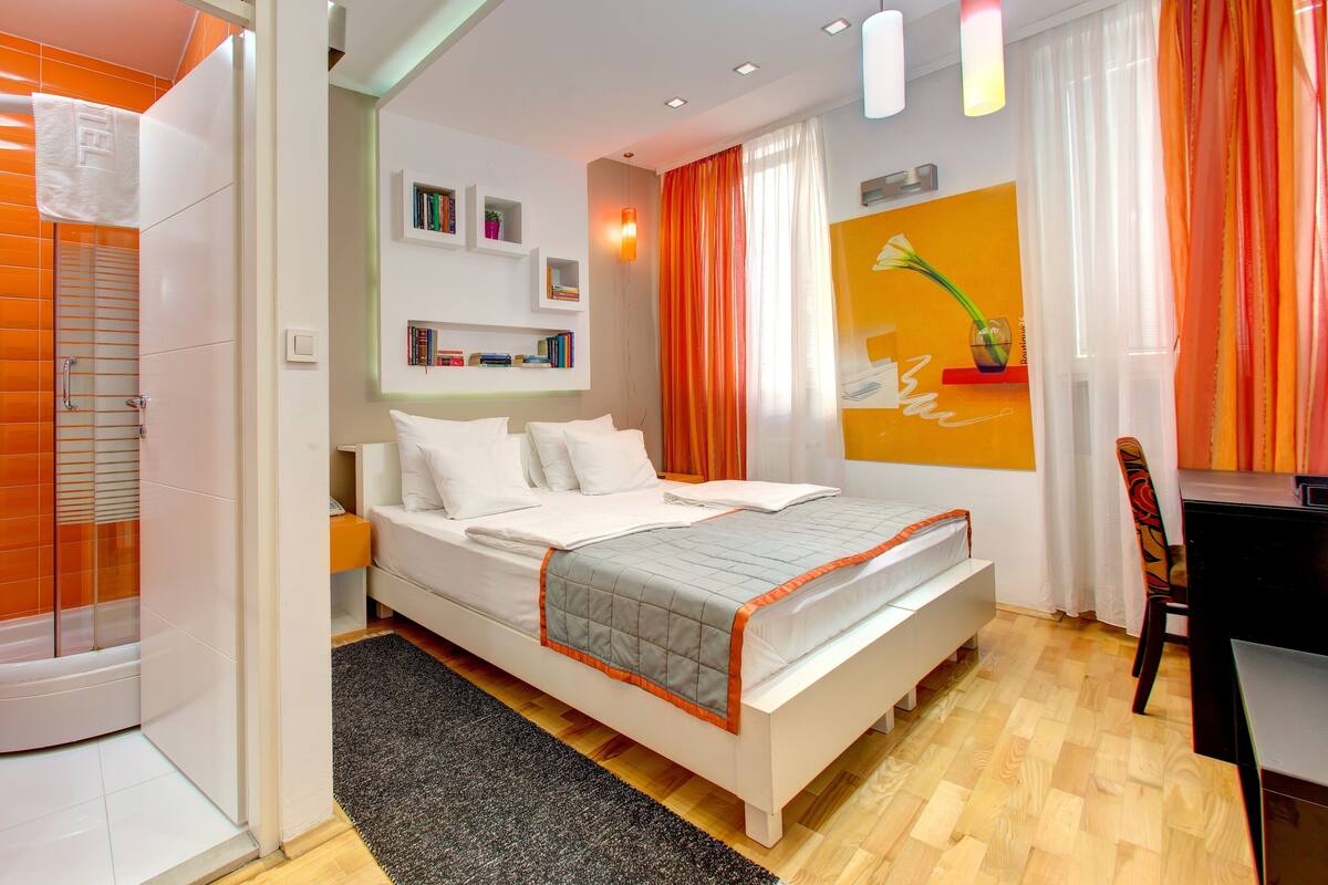 Premium bedding, down duvets, memory-foam beds, desk